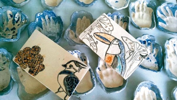 仁愛學童手作陶盤 學生活藝術